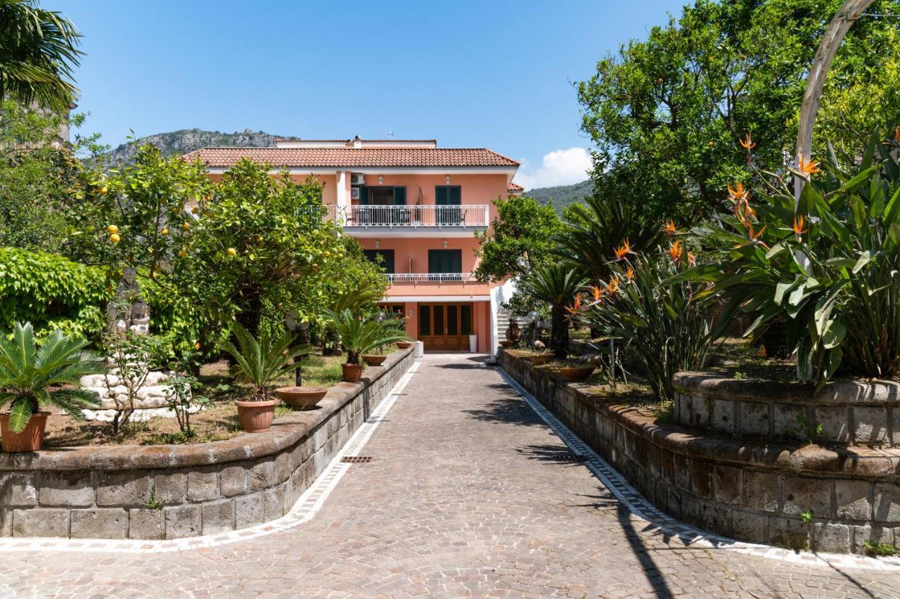 פיאנו די סורנטו Villa Francesca Relais מראה חיצוני תמונה