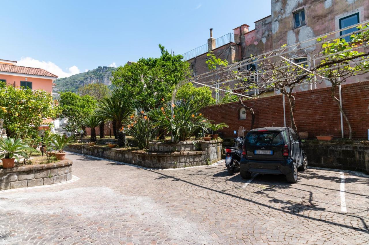פיאנו די סורנטו Villa Francesca Relais מראה חיצוני תמונה